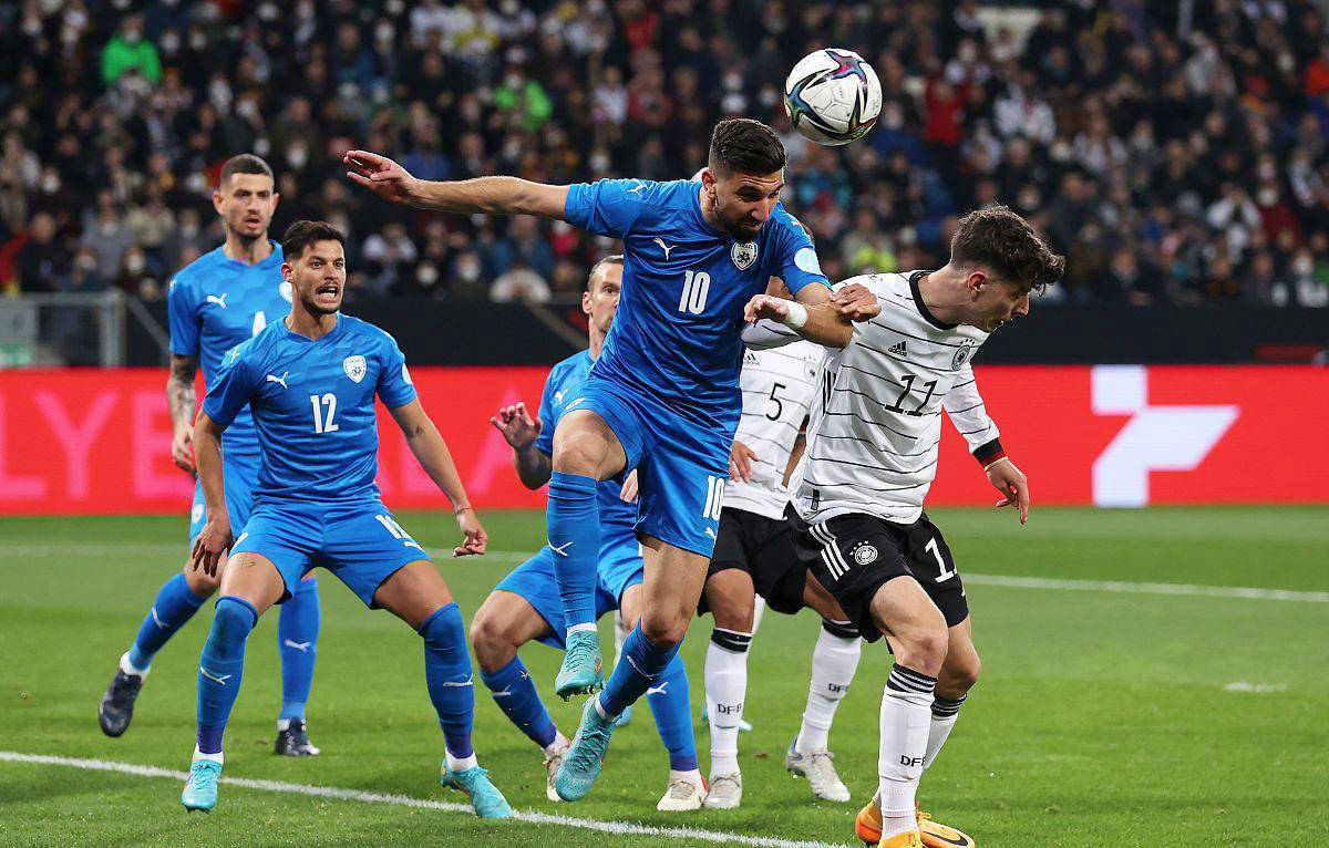 包含赛后埃因霍温调整名单以备欧篮联；状态回暖环节打磨；管理层满意；数据趋势出现新变化的词条中欧体育官方入口