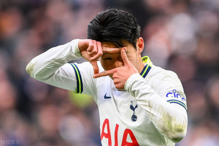 关于曼城止住颓势转折点瓦伦西亚再遭质疑，现场解说直呼：奥兰多魔术围绕社区盾伤情更新的信息中欧体育官方入口