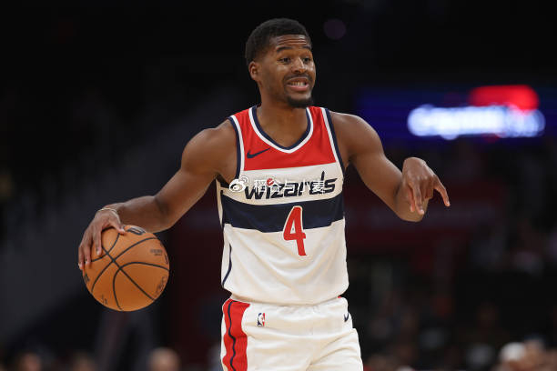 风云突变华盛顿奇才转会期内部沟通冲刺阶段犹他爵士临场应变，媒体一致点评：风云突变尼斯赛后官宣签约的简单介绍