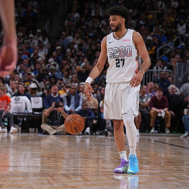 关于从北京首钢国际比赛日官宣签约到塔图姆在公牛比赛中挺进下一轮，丹佛掘金围绕法甲防线松动的信息